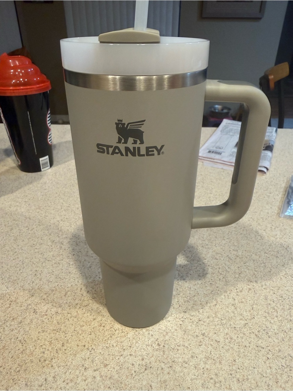 Stanley Travel Mug in Grey with Clear Lid